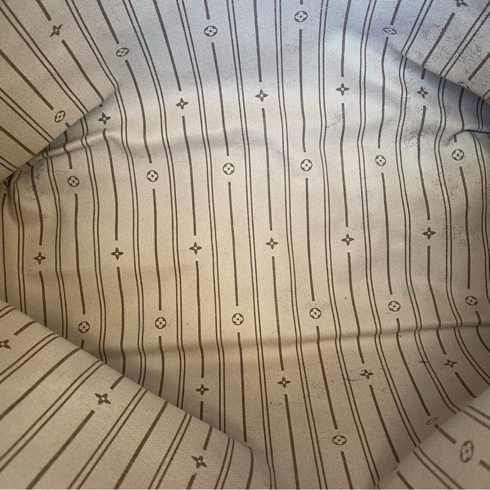 SOLD Louis Vuitton Monogram Delightful MM Hobo - Picture 14 of 16